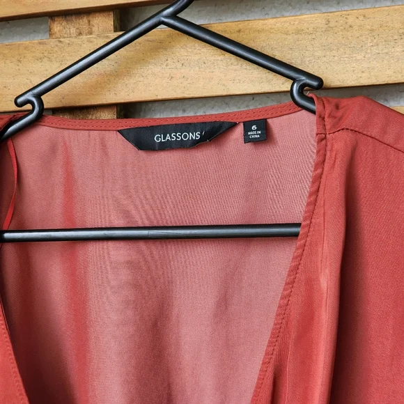 GLASSONS long sleeve cropped size 6 - Picture 12 of 12